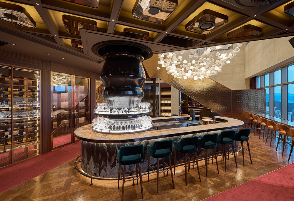 The Member's Lounge